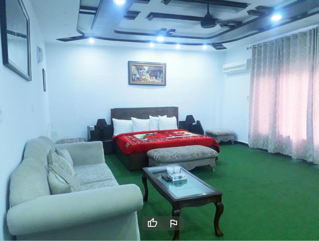 איסלמאבד Mulberry Guest House F-10 מראה חיצוני תמונה