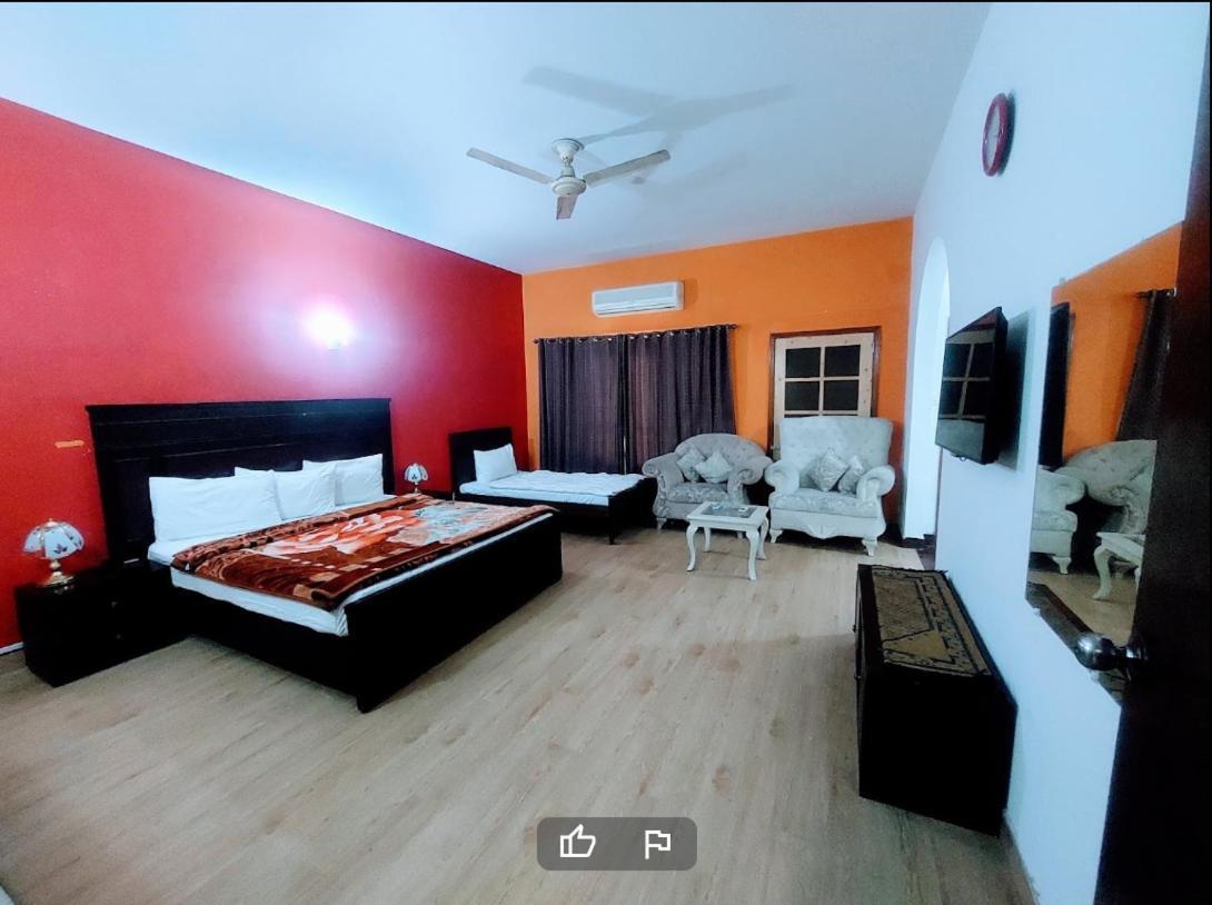 איסלמאבד Mulberry Guest House F-10 מראה חיצוני תמונה